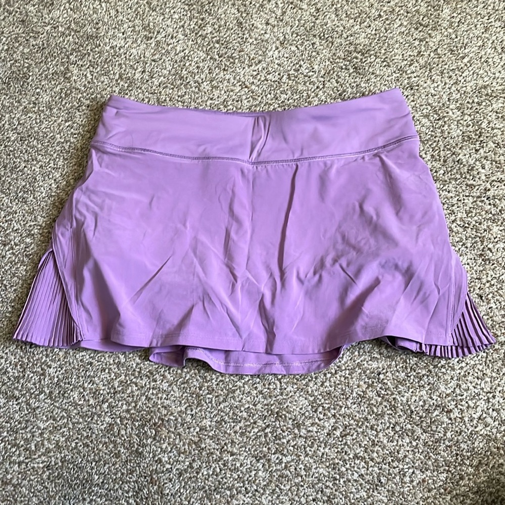 Lululemon purple tennis skirt size 8